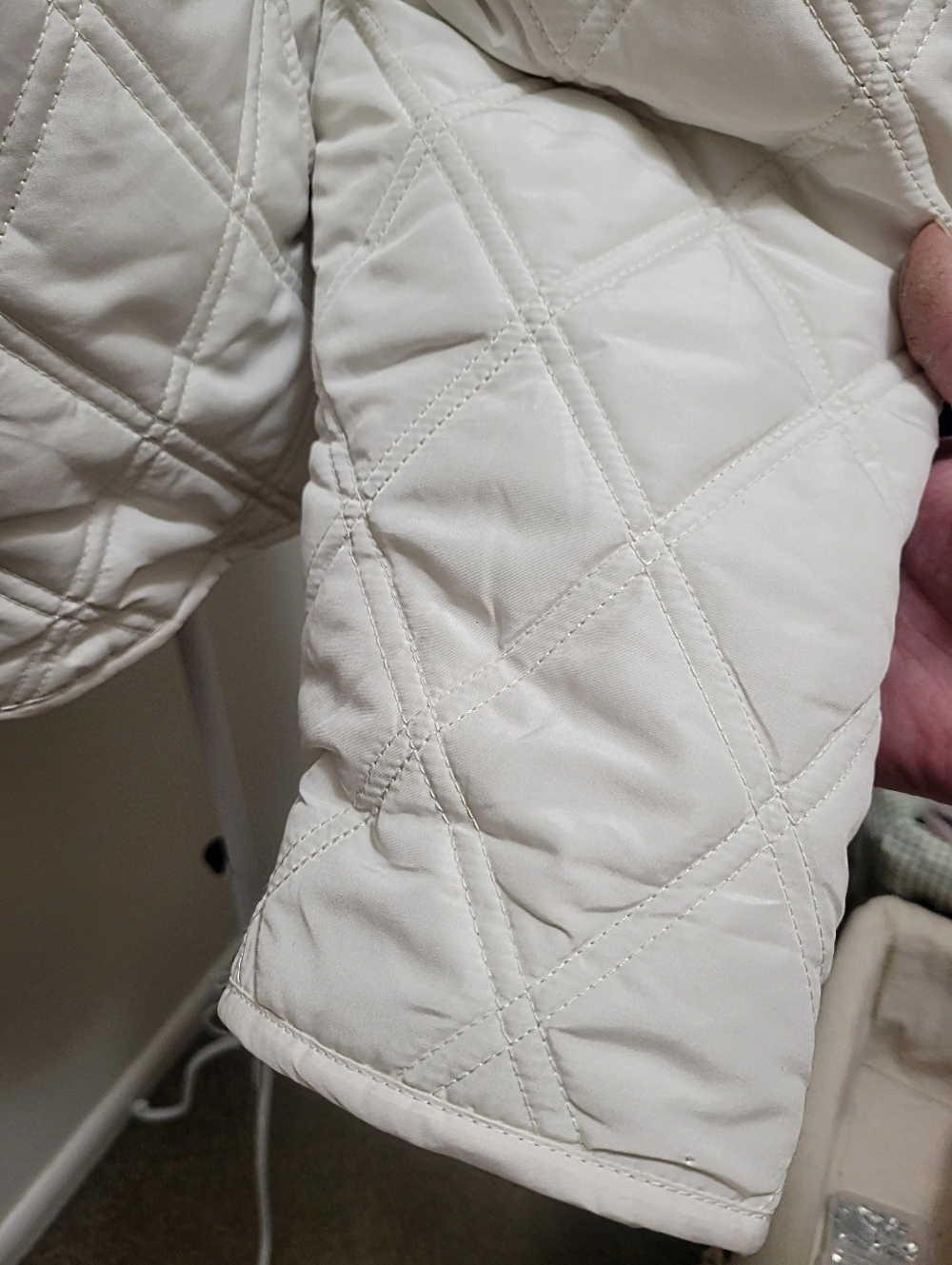 Womans Jacket - Picture 6 of 15